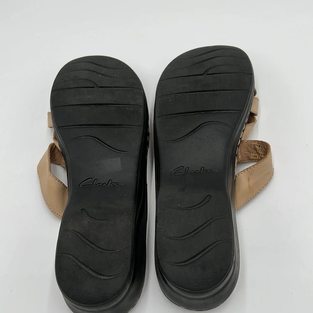 Clarks Lexi Jasmine Sandals Adjustable Straps Tan Women Size 10M - Picture 5 of 5
